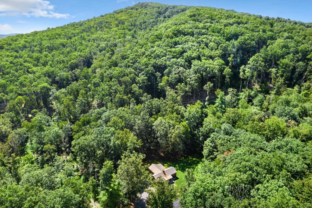 River Access W Hot Tub, Grill, Wifi, & Fire Pit! Lost City Exterior foto